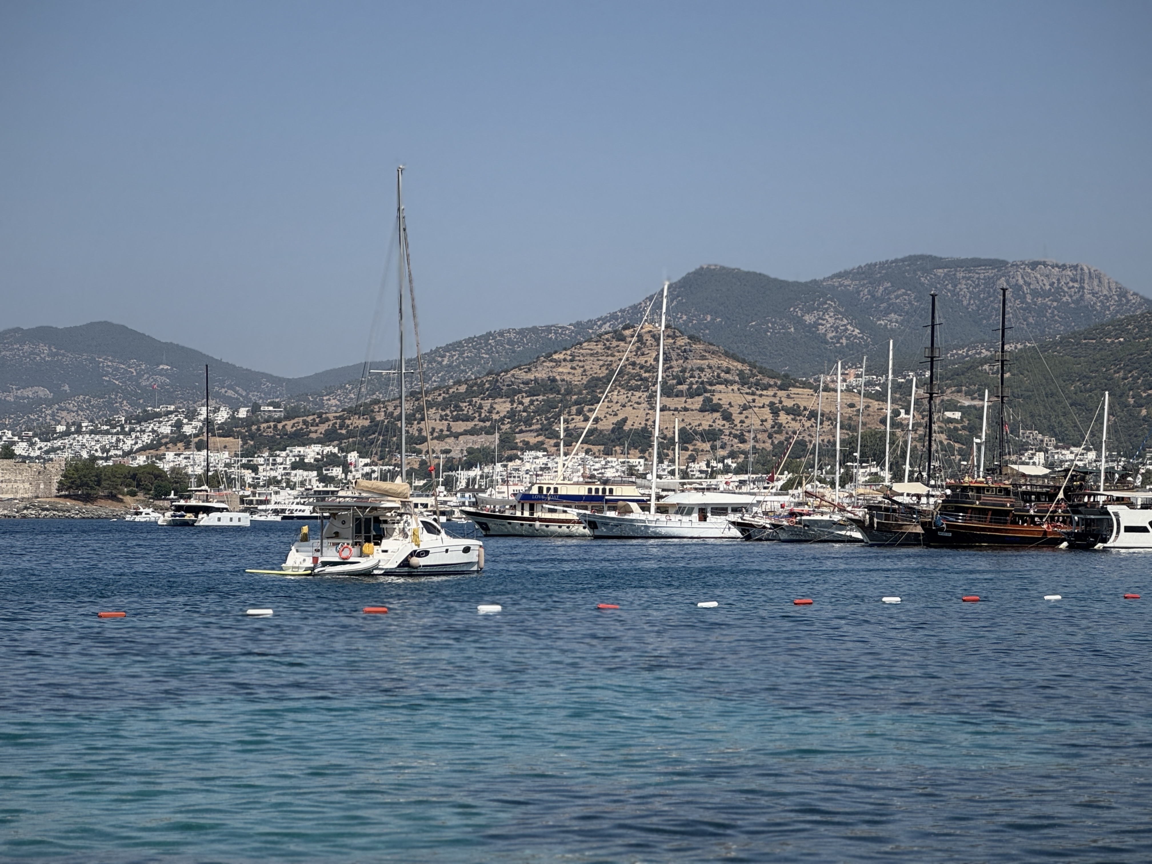 Yachten und Segelboote vor Bodrum